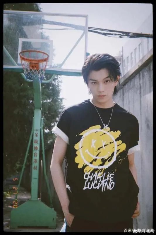 如何哄女孩子开心？