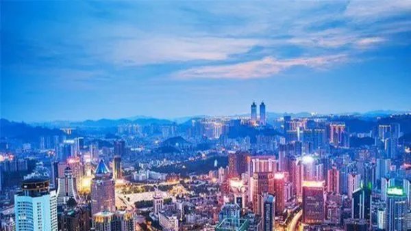 “土皇后”郑少清27岁成福建亿万富姐,最终结局如何?