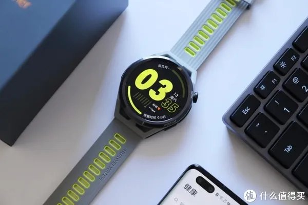华为WATCH GT Runner评测：华为首款专业跑表，有了它我更爱跑步了