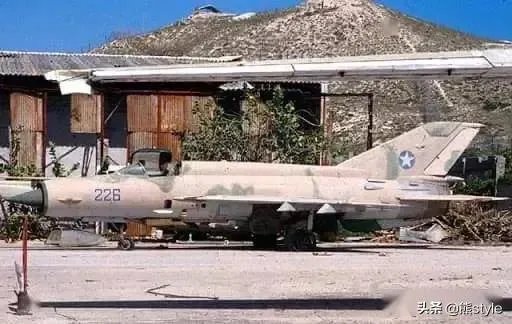 F5战斗机在二代机里算是最好的吗?