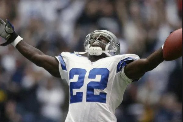 世界十大著名橄榄球运动员排行榜,汤姆·布雷迪榜首是nfl的标志