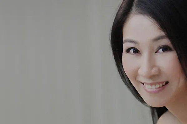 <苍天有泪>的主题曲与片尾曲是什么？