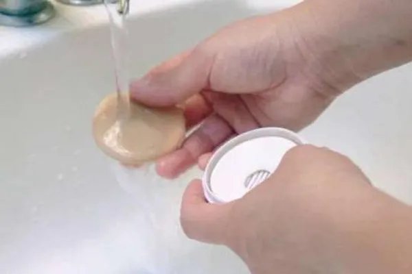 如何清洗粉扑 手把手教你粉扑清洁步骤