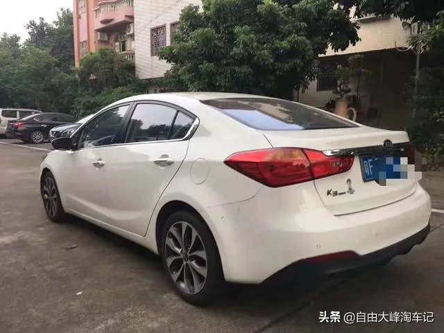 请起亚K3车主的谈谈油耗？