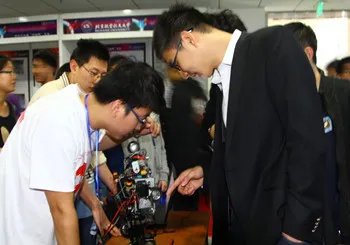 冯如杯的竞赛精神