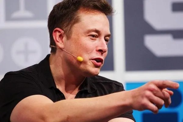 洛杉矶四套房产，马斯克为何突然卖掉？