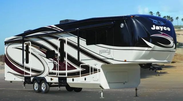 房车价格一般多少？