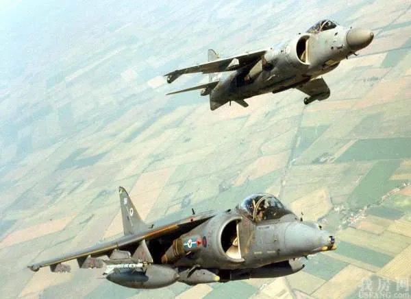 入侵者战机的详细介绍