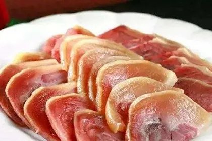 云南小吃是怎么排行的？