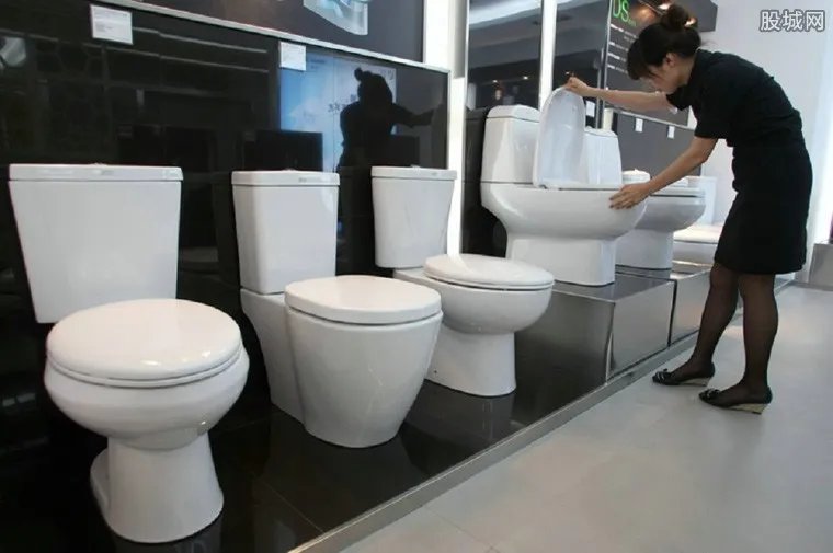 马桶盖多少钱 原来这就是抢马桶的原因！