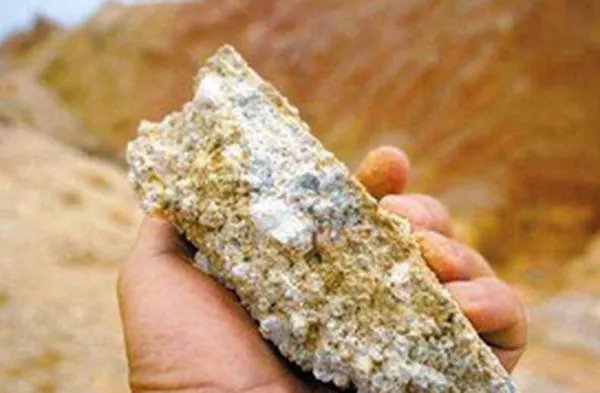 工信部谈稀土为何只卖出“土”的价格，我们该不该如此放宽出口“稀土”？