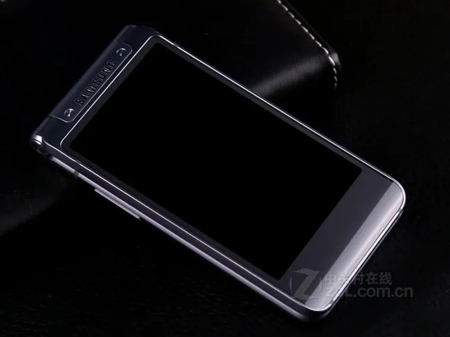 三星W2016智能手机（翻盖 尊贵金 电信4G标配版 双卡双待） 京东5428元