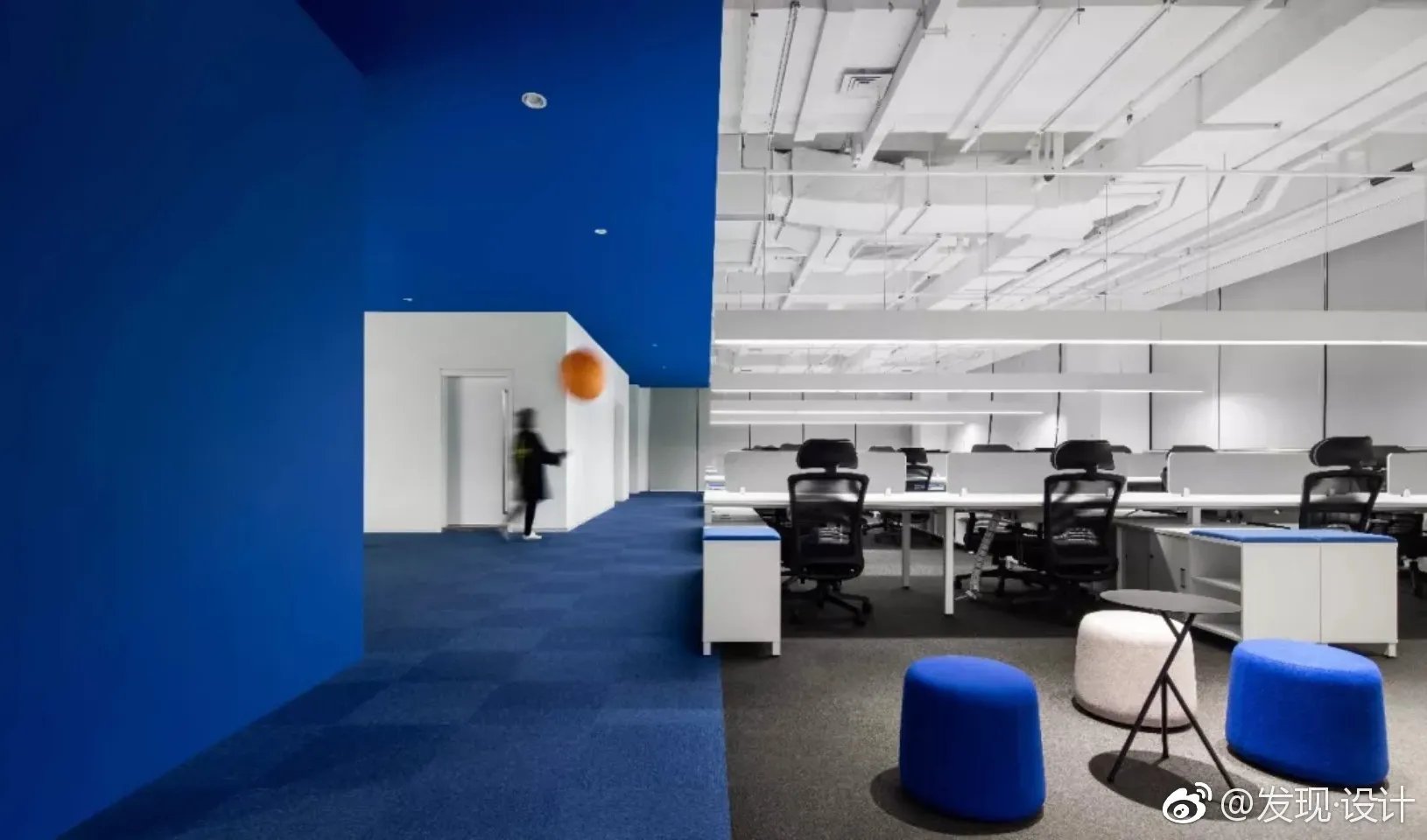 详图CUN寸DESIGN完成了盖娅互娱在上海办公室的设计项目...