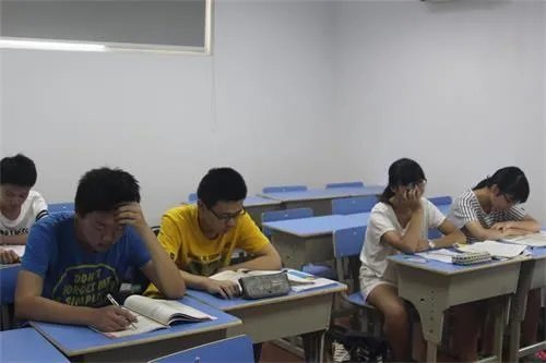 高中数学辅导一小时多少钱