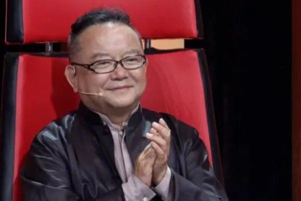 当年“王刚砸宝事件”遭巨额索赔，其中究竟隐藏着怎样的真相？