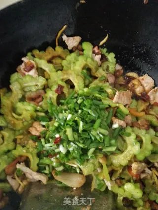 苦瓜炒肉