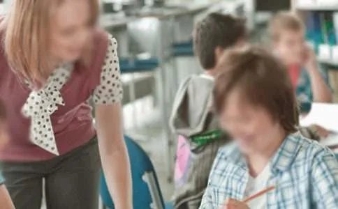 赞美老师的好词好句