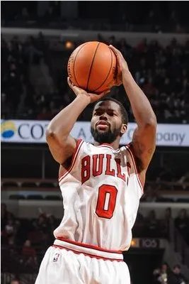 阿隆布鲁克斯现在在哪个球队