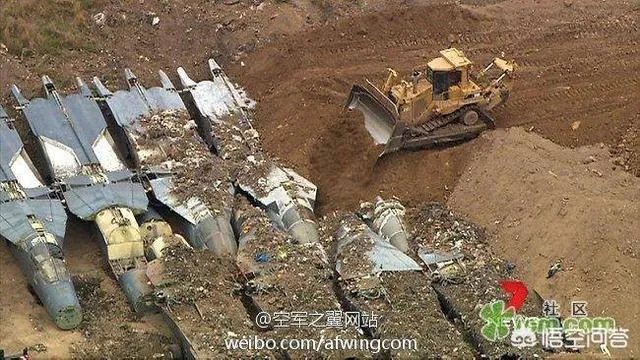 如何评价F-111战斗机？