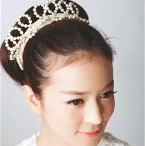 新娘盘发步骤怎么做  新娘盘发造型就这么简单