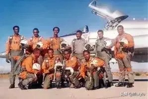 F5战斗机在二代机里算是最好的吗?