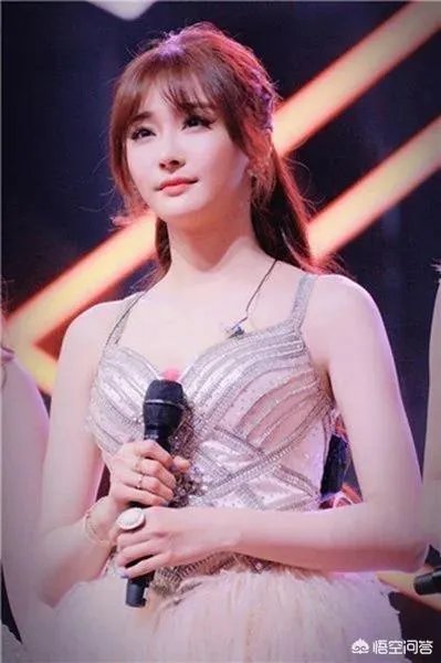 李雨桐爆料的zl和cb指的是谁，又发生了什么事？