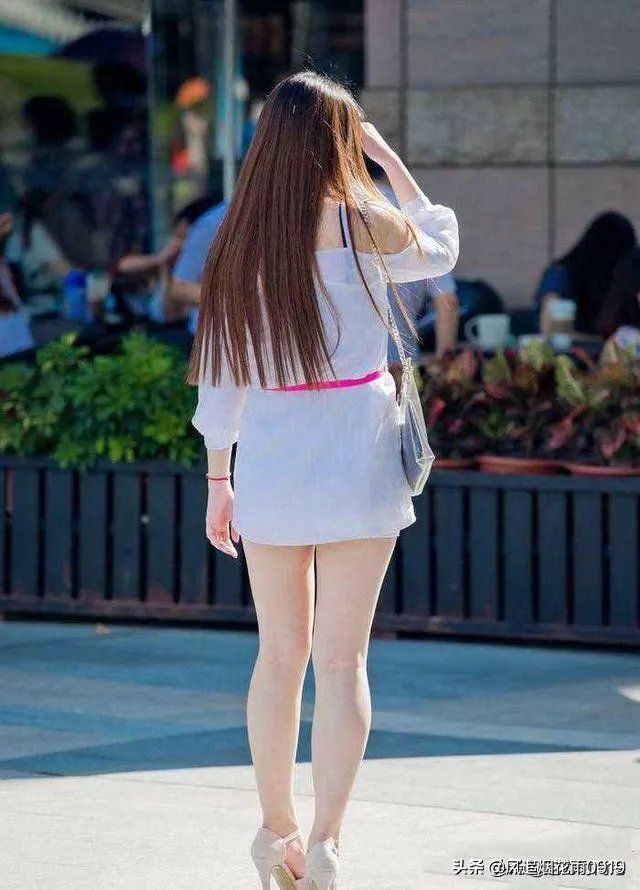 什么颜色百搭什么颜色显得奢华？