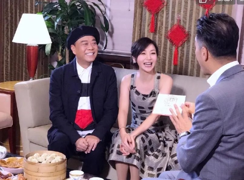 万绮雯个人简历资料图片 还有个外号叫万二雯