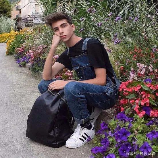 如何哄女孩子开心？