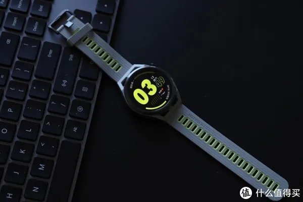 华为WATCH GT Runner评测：华为首款专业跑表，有了它我更爱跑步了