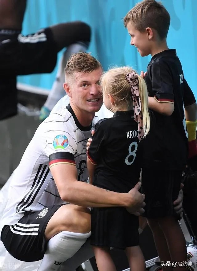 为什么说克罗斯在欧洲杯后离队，是德国队最好的消息？