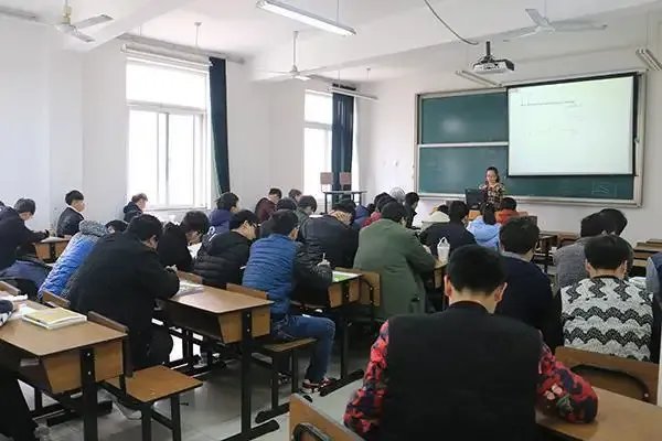 深圳大学一硕导被停职，背后的原因有哪些？