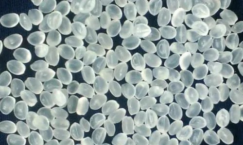 聚丙烯是什么，用途主要在什么地方？谢谢