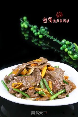 【黄贡椒炒猪肝】滑嫩的口感真好