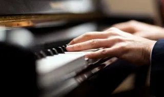 我要打败你歌词 我要打败你歌词是什么