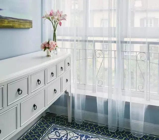 第一次看到这种风格的房子，真心漂亮！