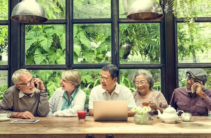 电动足浴桶使用方法