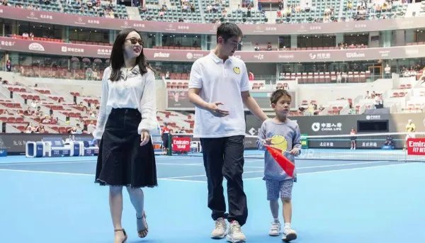 杜江和霍思燕真的像表面那样恩爱吗？