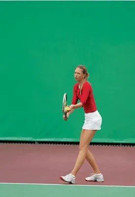 萨拉波娃流畅的发球技术图解