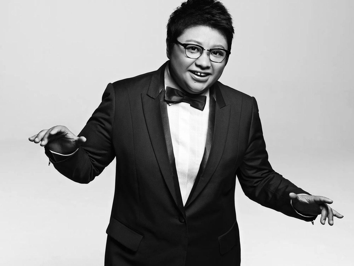 韩红暴瘦后罕现身，她现在的状态怎么样？