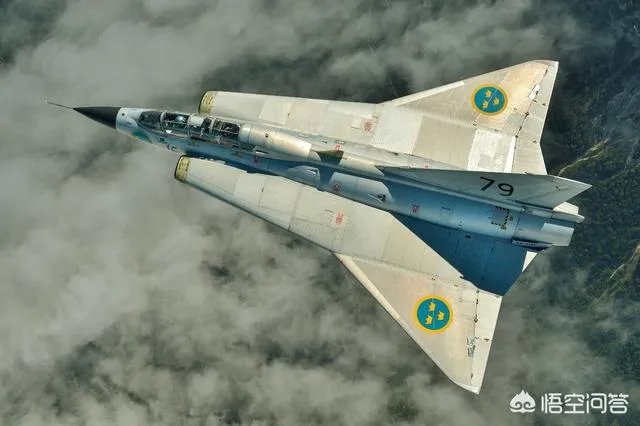 F5战斗机在二代机里算是最好的吗?