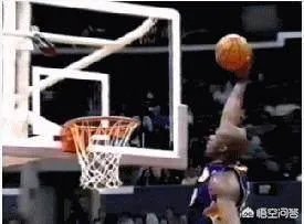 NBA扣篮最霸气的球星是奥尼尔吗？他的扣篮有人能防住吗？