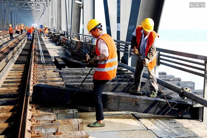 珠海石景山隧道什么时候开工的 透水事故是怎么回事