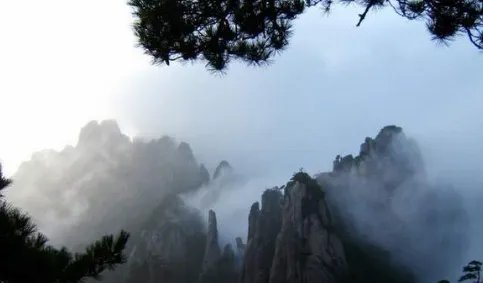 中国的名山大川都有哪些？