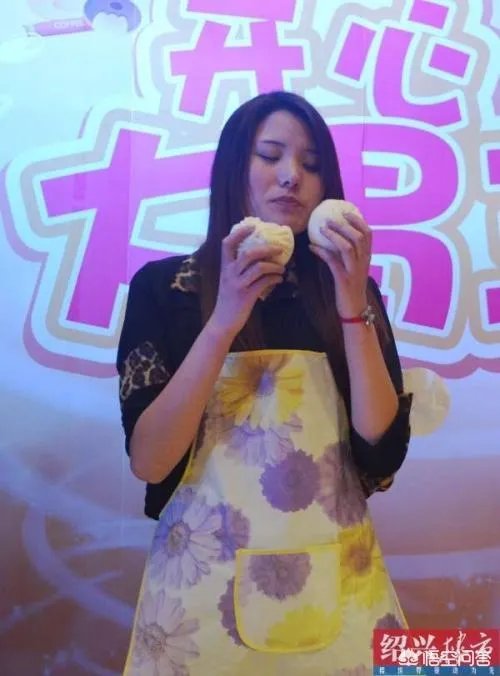 为什么天津狗不理包子这么贵，究竟贵在哪里？为什么有的人还是会去吃？