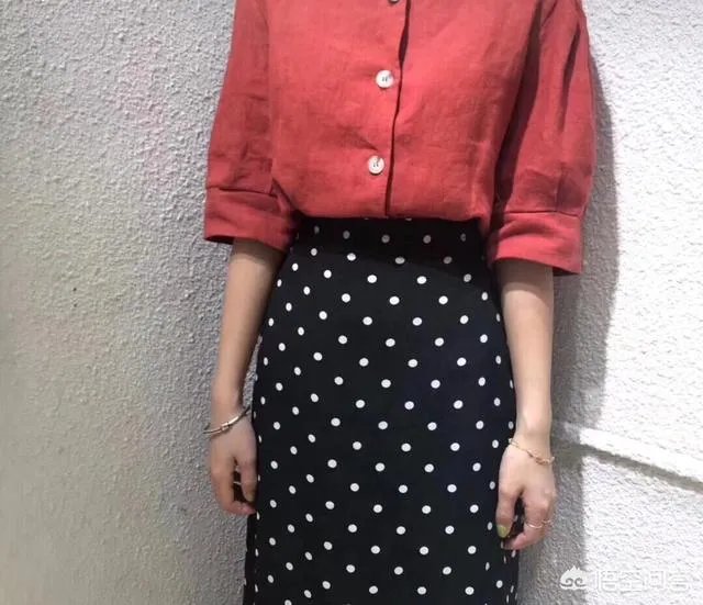 波点裙怎么搭配