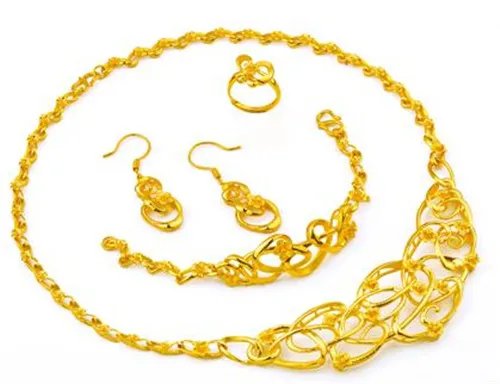 项链有什么牌子 送给女朋友买什么项链好