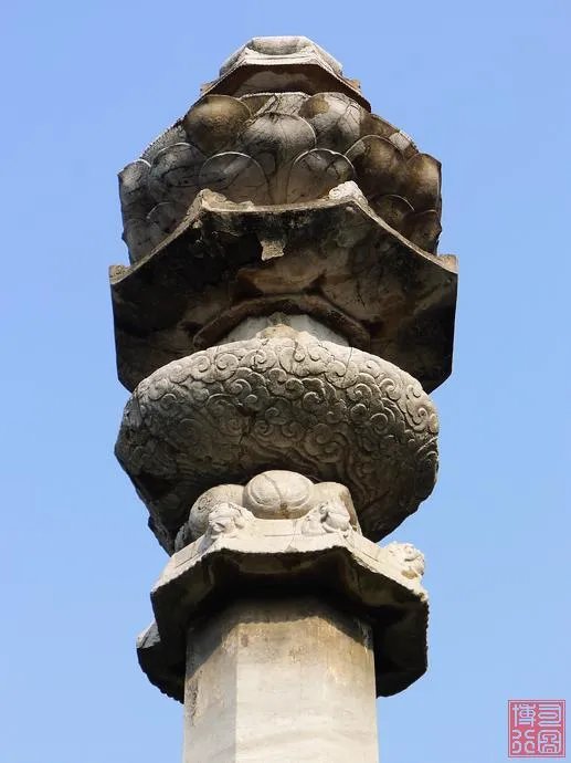 现存上海最古老的地面建筑是( )