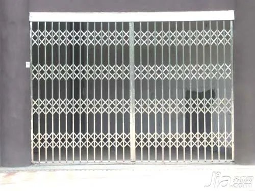 不锈钢拉闸门怎么样 不锈钢拉闸门特点