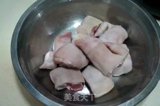 炖猪脚